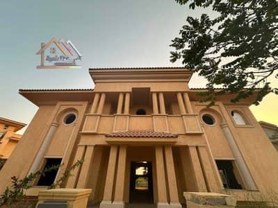 فيلا نموذج B علي الجولف ارض كبيرة اجمل اطلالة
