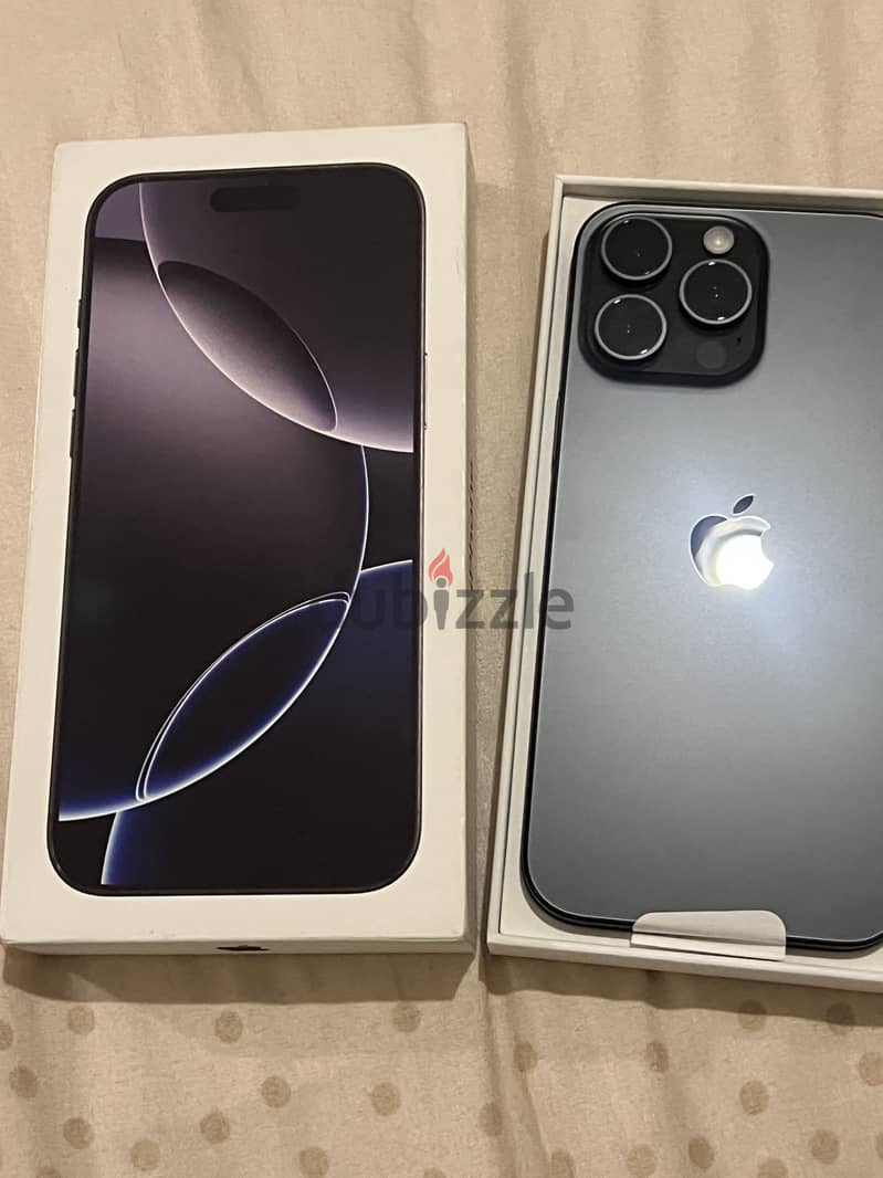 Apple - iPhone 16 Pro Max 2