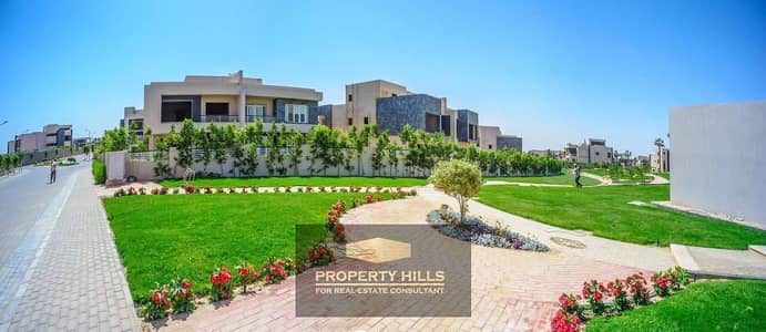 Villa ready for sale in Golden Square, Sheikh Zayed in Karma 4 - next to Alegria