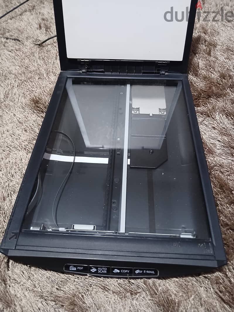 Scanner Canon Lide 110 1