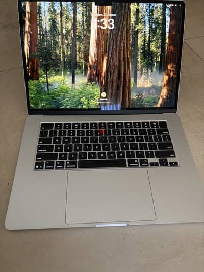Macbook air m4 2025
