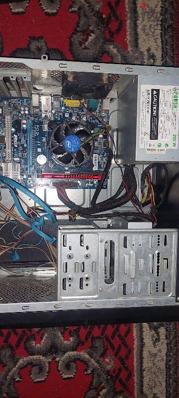 كيسة Core i7-4770 (جيل رابع) ورامات 16G - أداء عالي جداً (بدون هارد)