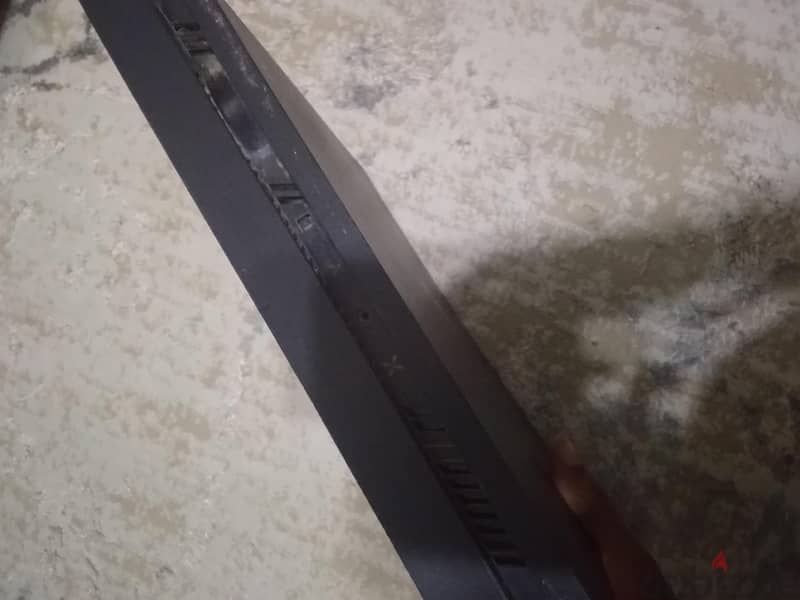 ps4 slim 1