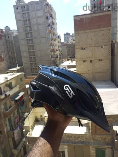 خوذة دراجة هوائية