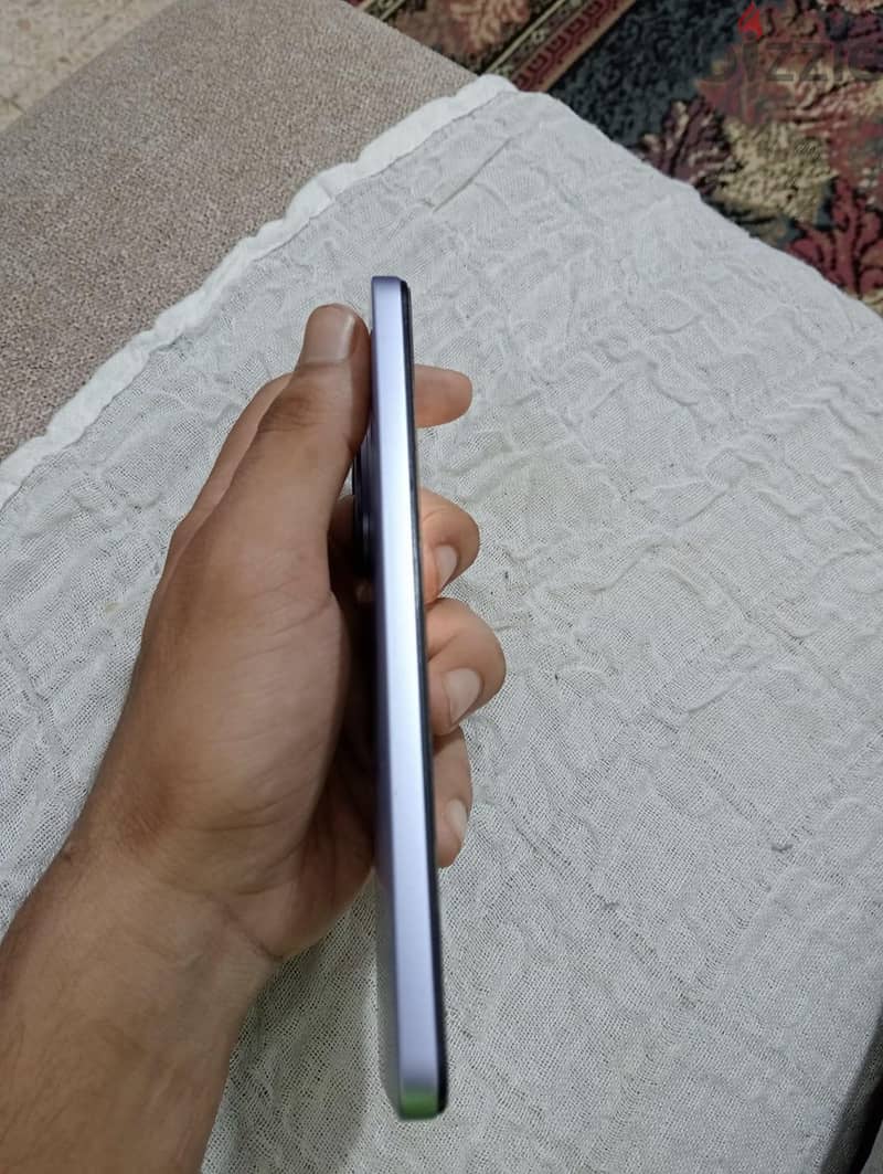Vivo V60 lite 4