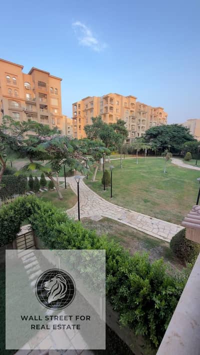 apartment 140m for sale in madinaty B2 wide garden view near services area and club