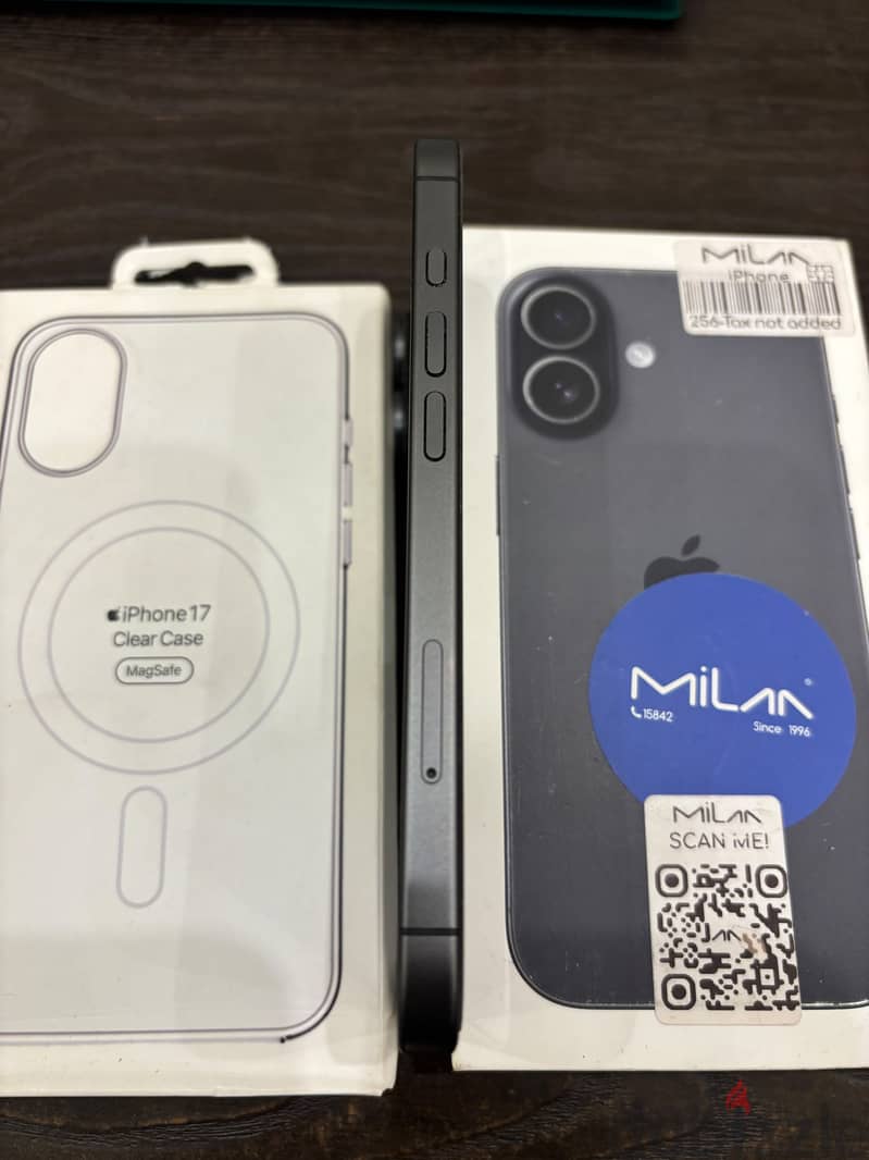 Apple - iPhone 17 2