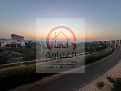 للبيع شقة 103م بتشطيب فاخر في مدينتي B6 (مجموعة 68) | فيو فيلات وشارع رئيسي | جاهزة للاستلام