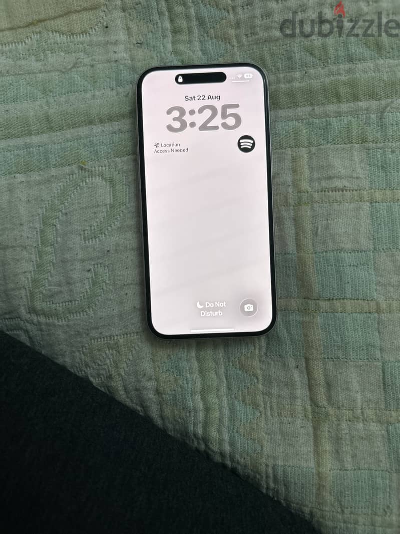 iPhone 15. Pink 5