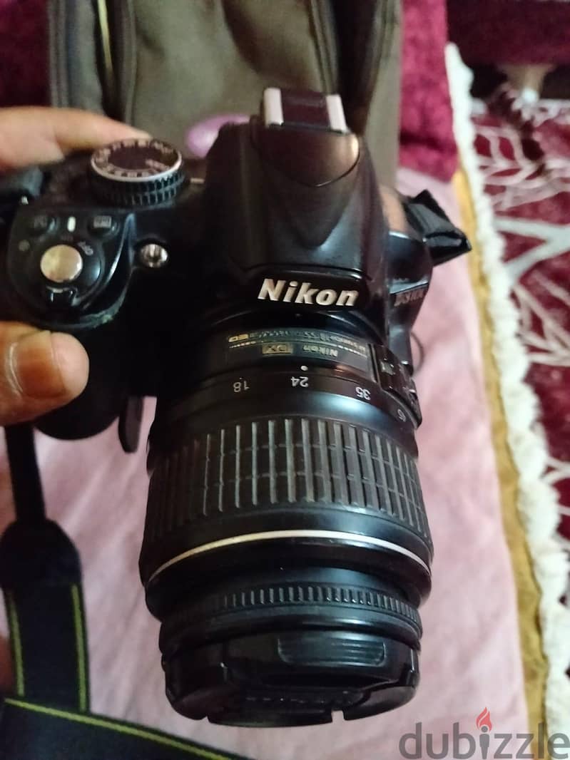 نيكون 3100 3