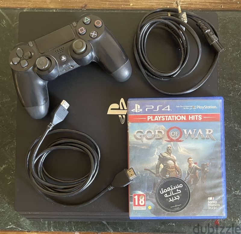 Play station 4 pro 8