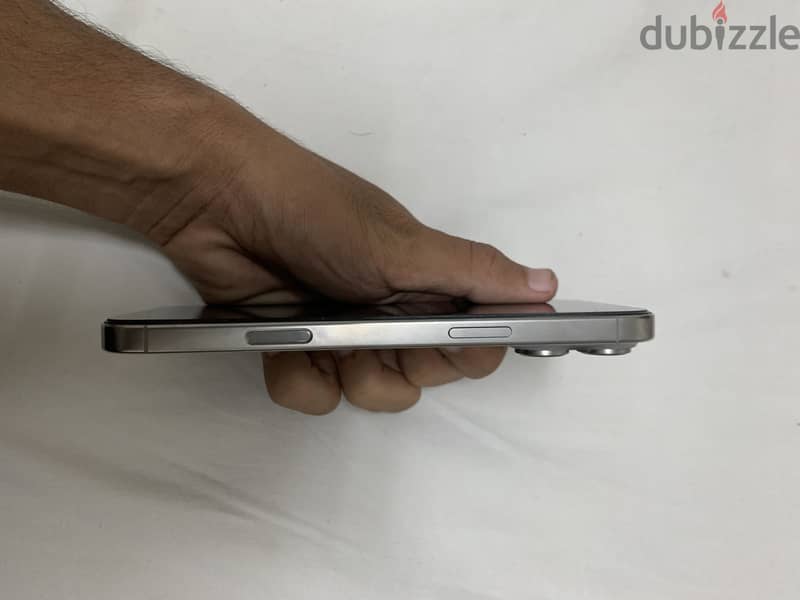 Apple - iPhone 16 Pro Max 2