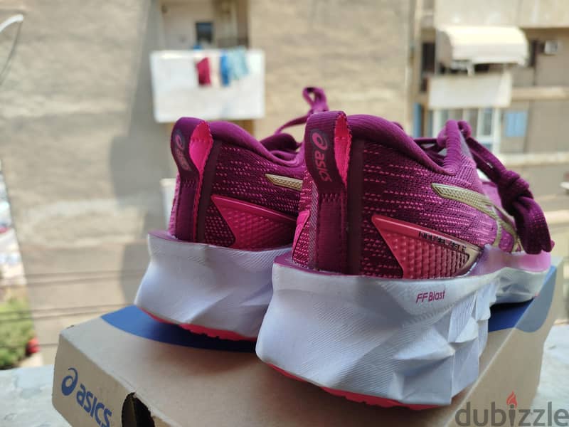 asics novablast 2 2
