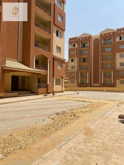 Apartment for sale in Lotus New Cairo Compound - Al-Andalus area near the 90th South and Hyde Park
