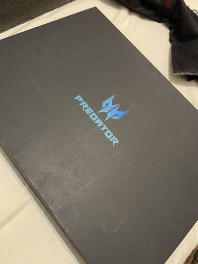 Laptop Acer predator Helios 300 Rtx 2060 قطع غيار للبيع
