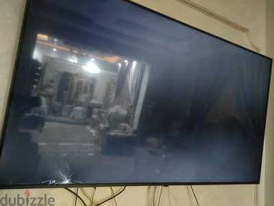 شاشه ٦٥بوصه ال جي 4k بانل مكسور  للبيع تقطيع