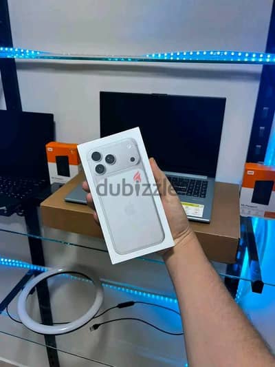 آبل - آيفون 17 برو ماكس