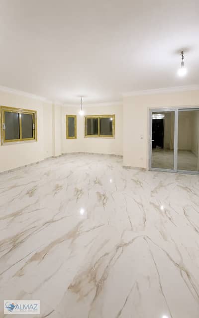 Unfurnished 200 sqm apartment for rent in Al Narges 1 Villas, Fifth Settlement, near South 90th Street.