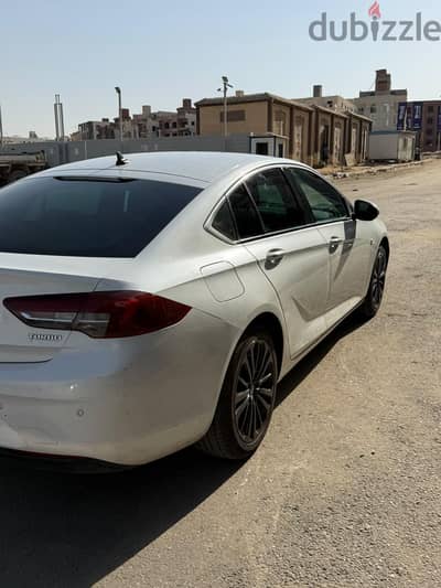 أوبل انسيجنيا 2019