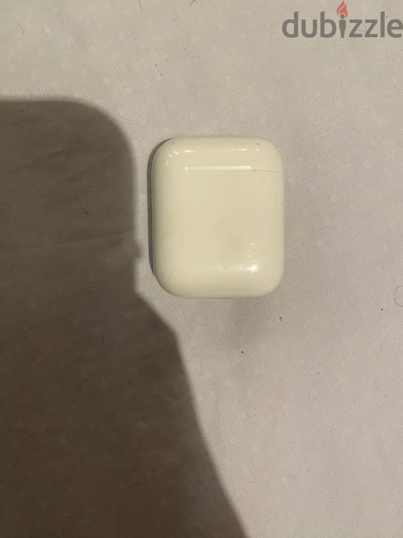 Apple airpods from tradeline 3