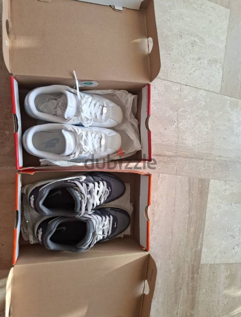 Nike shoes never worn 2