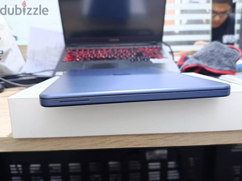 Mac neo 4