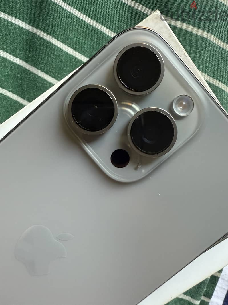 Apple - iPhone 15 Pro Max 1