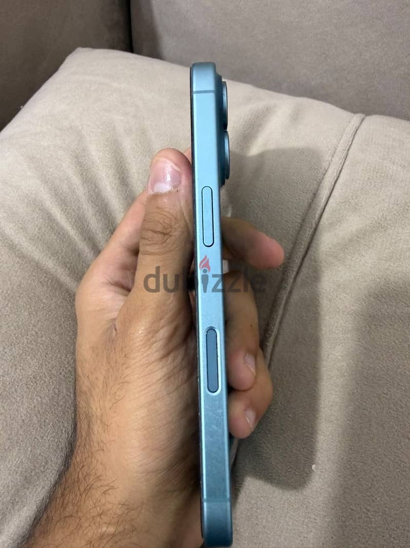 آبل - آيفون 16 4