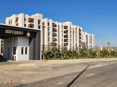 شقة للبيع بكمبوند bliss gate دور أول علوي 140 متر من المالك مباشرة
