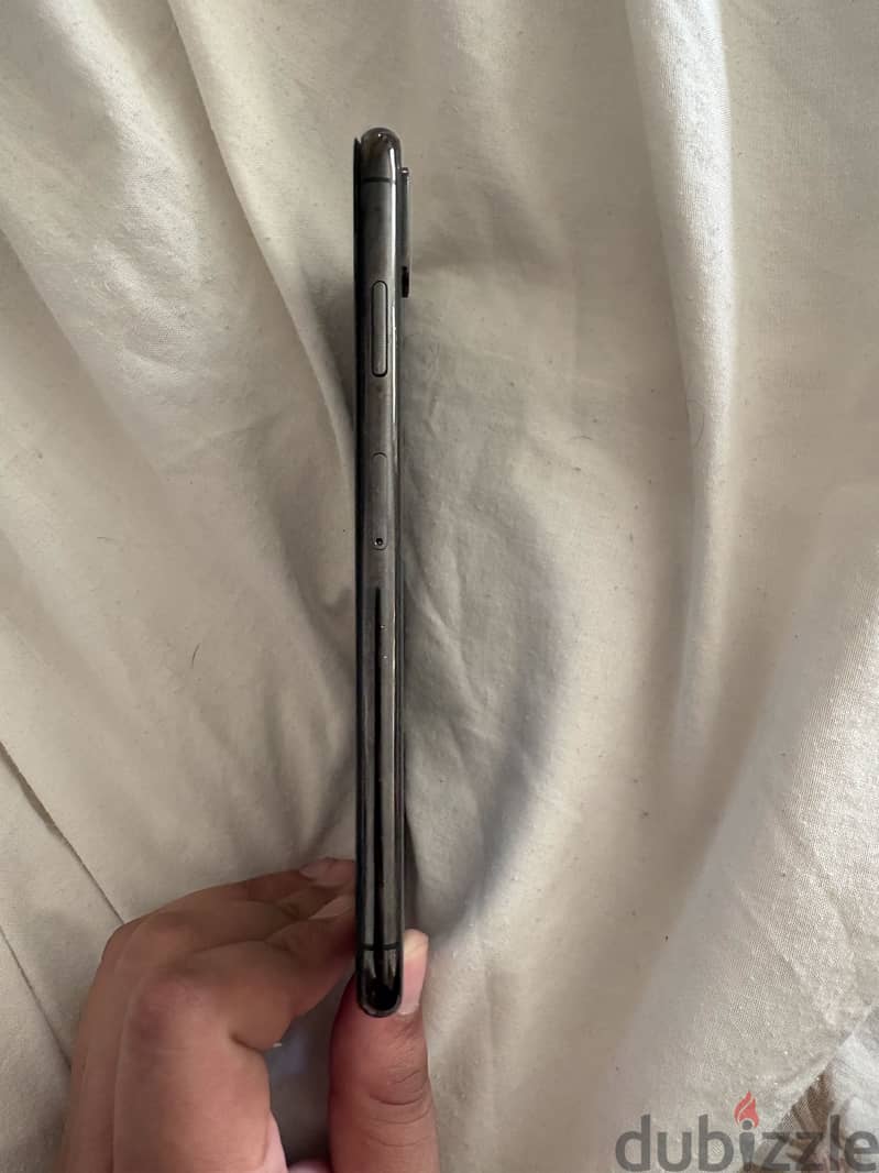 Apple - iPhone XS Max 1