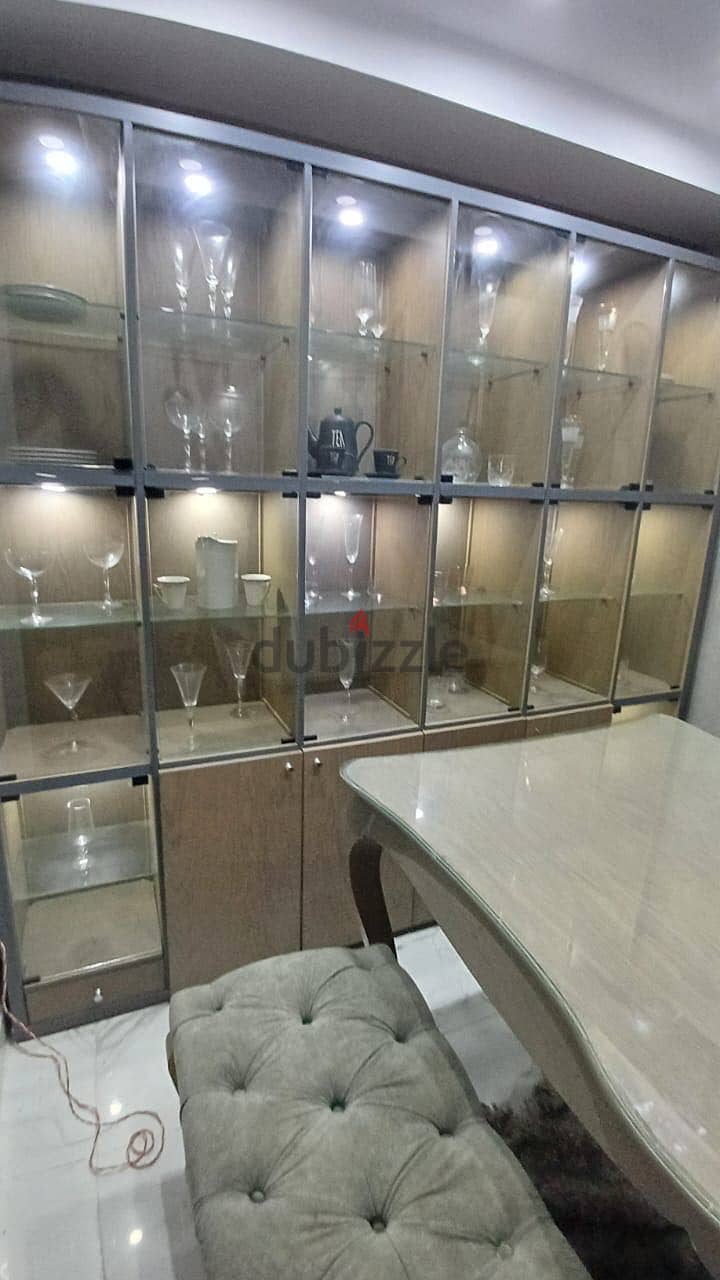 Glass Display Cabinet 1