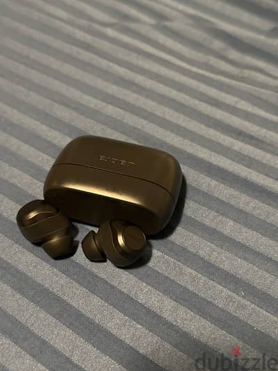 Jabra elite 85t earbuds
