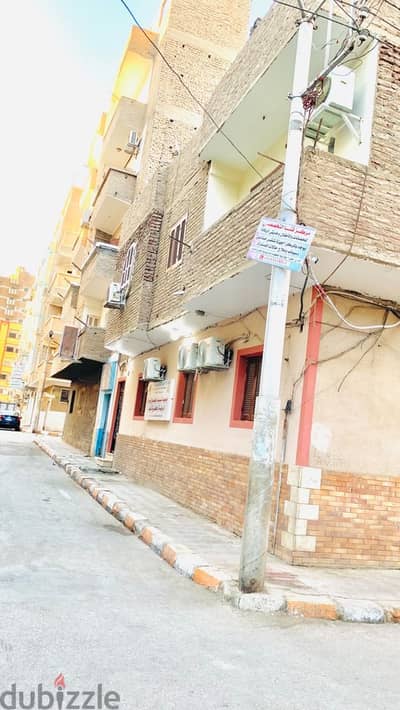 وحدة تجارية ٢٠٠ متر للإيجار بحوض ١٠