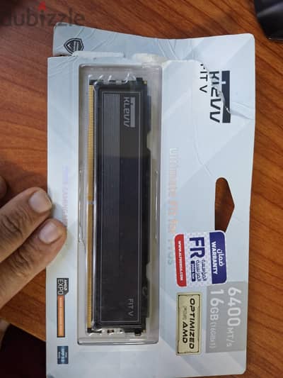 ddr5 16gb 6400 cl32 جديدة بالفاتورة لم تستخدم