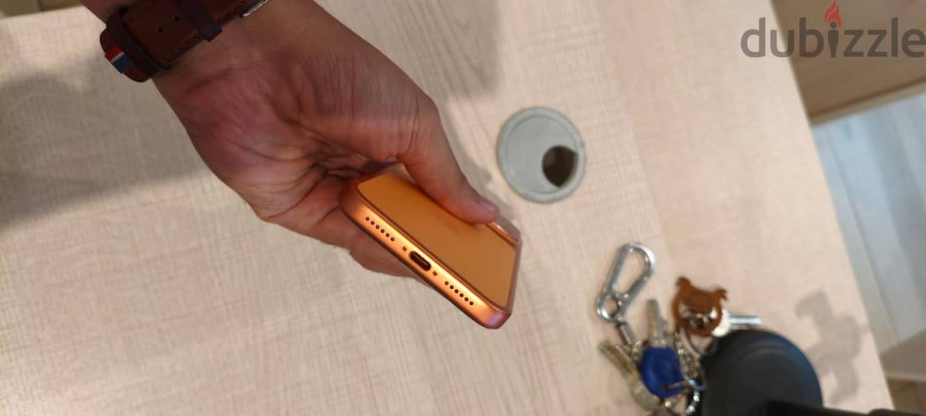 Apple - iPhone 17 Pro Max 4