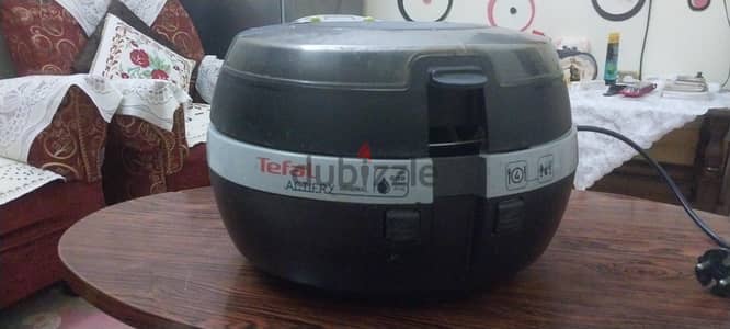 للبيع مقلايه TEFAL ACTIFRY ORIGINALللتواصل 01002810654
