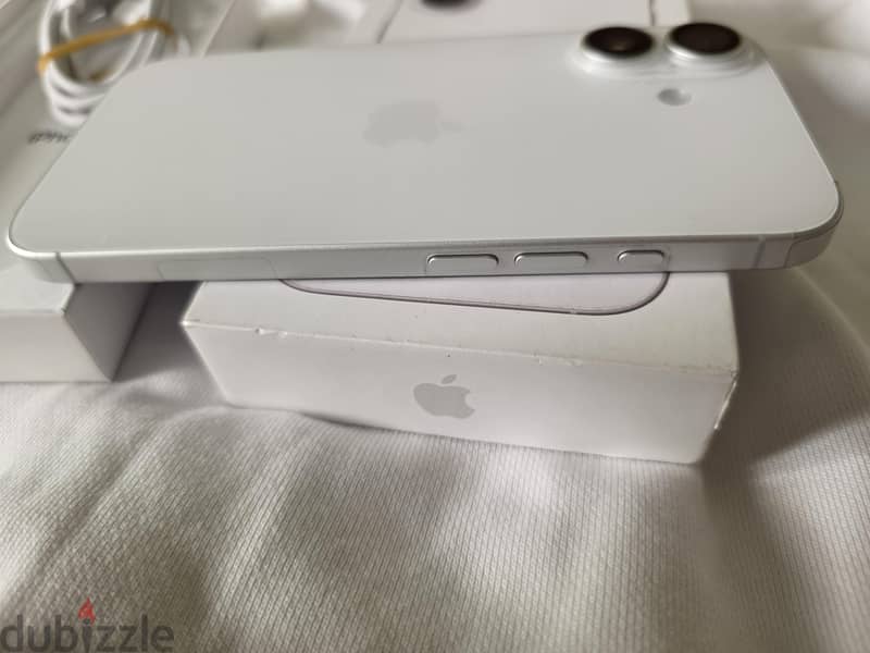 Apple - iPhone 17 256GB 3
