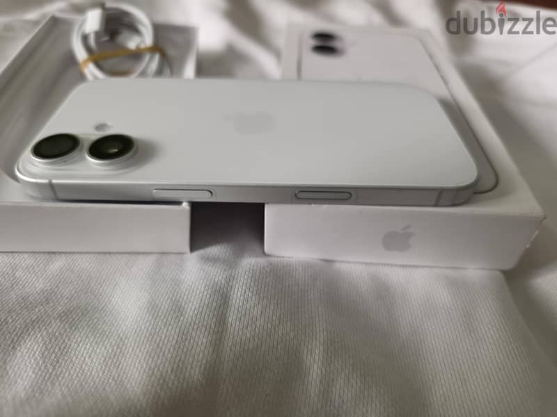Apple - iPhone 17 256GB 5