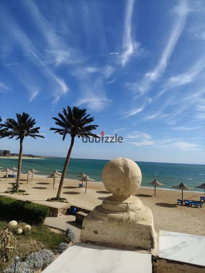 Chalet directly on the sea for rent | 70 meters