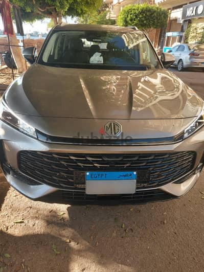 MG HS Full Options خليجي 2026 كسر زيرو – لون برونزي