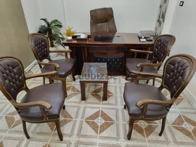 مكتب إداري