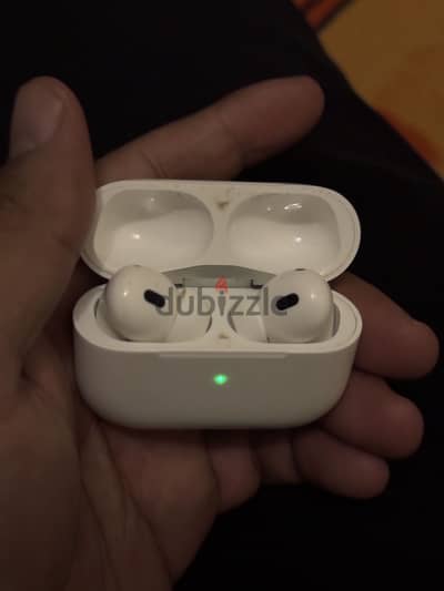 Airbods pro ( apple original) from dubai