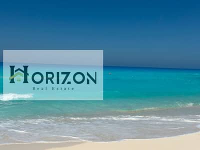 شاليه 110 متر علي البحر sea view  بالتشطيب علي 8 سنين
