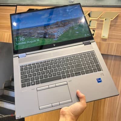 HP ZBOOK FURY 17 G8 l Core i7 11850Hl 4K Touchl Nvidia Quadro T1200 4G