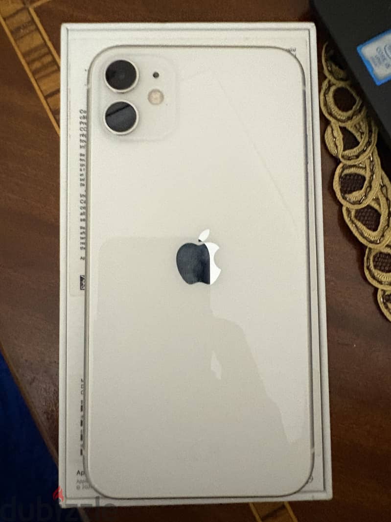 Apple - iPhone 11 3