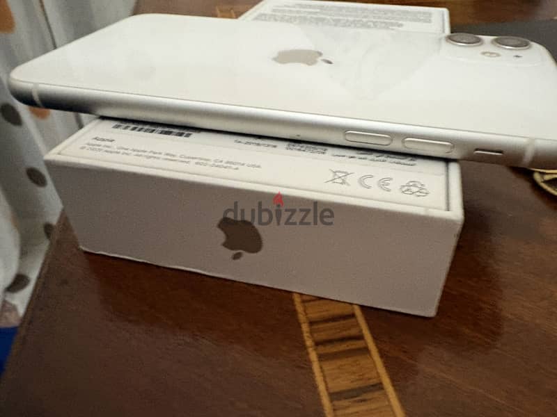 Apple - iPhone 11 5
