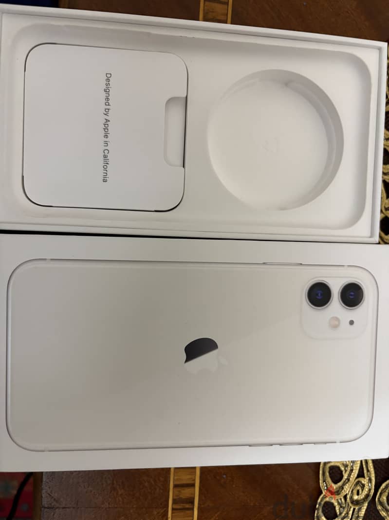 Apple - iPhone 11 9