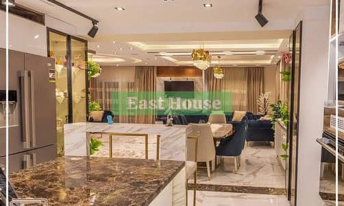 Villa for sale in Madinaty with ultra super lux furnishings