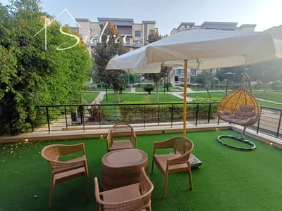 Apartment for sale cash 148 + 80 sqm garden  in b8 wide garden view with great finishing
