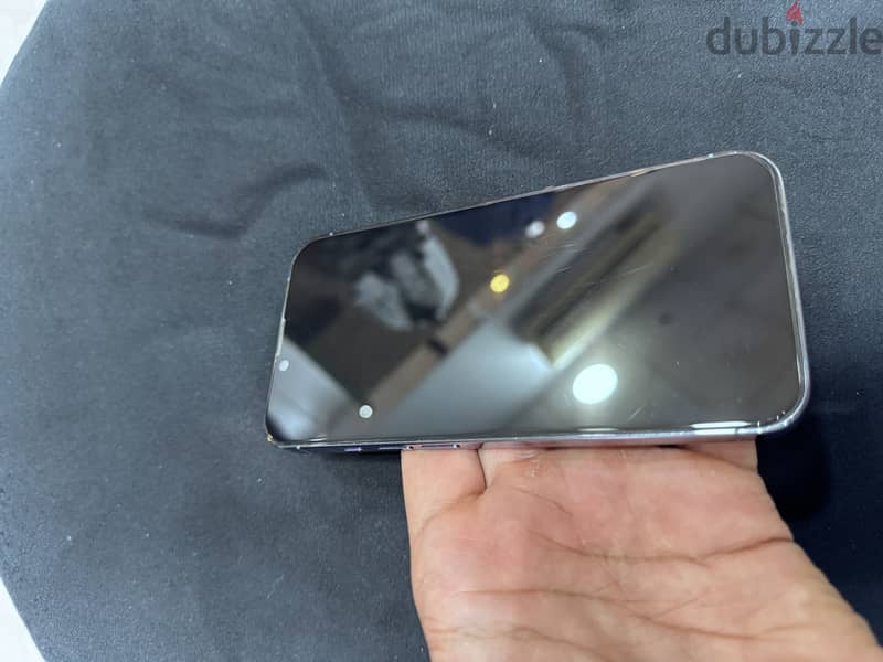 آبل - آيفون 13 برو 3